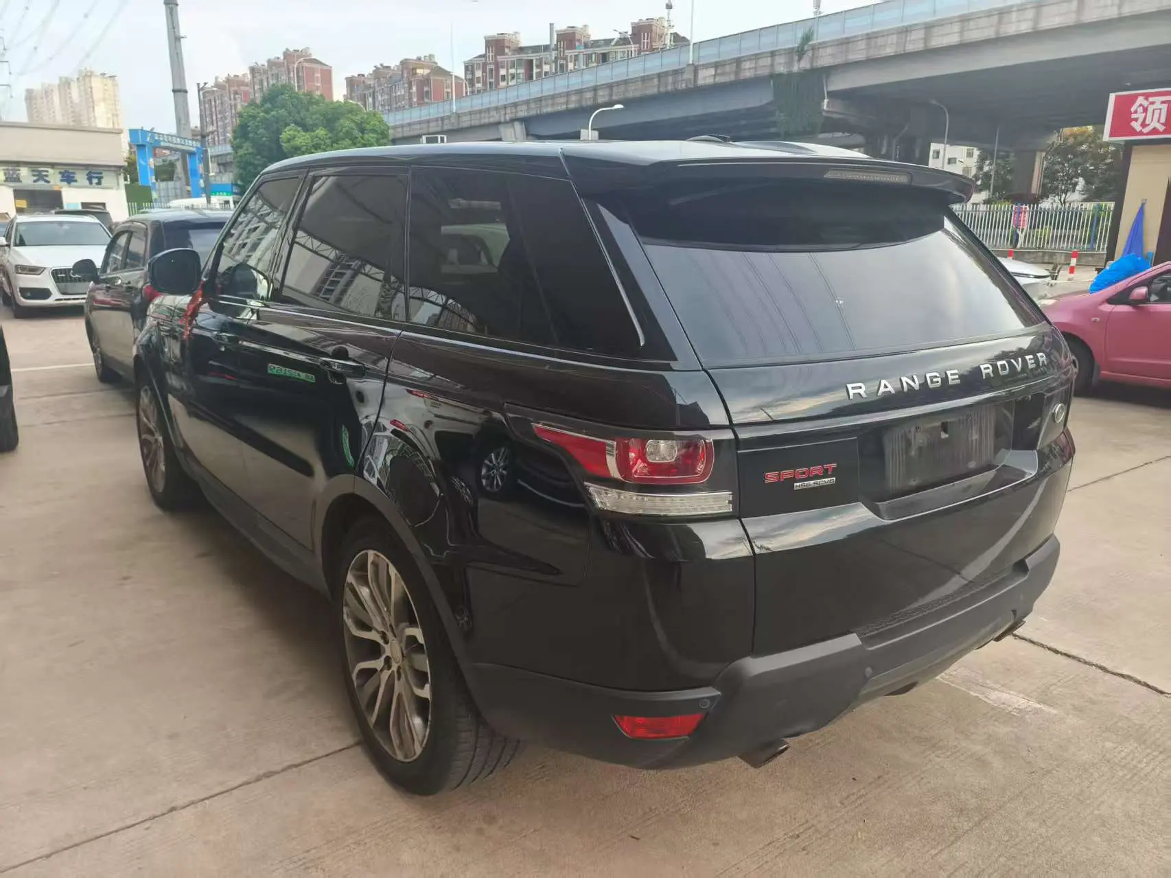 Land Rover Range Rover Sport