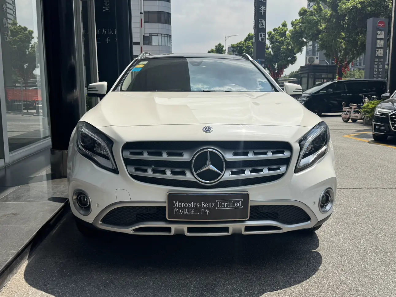 Mercedes-Benz GLA