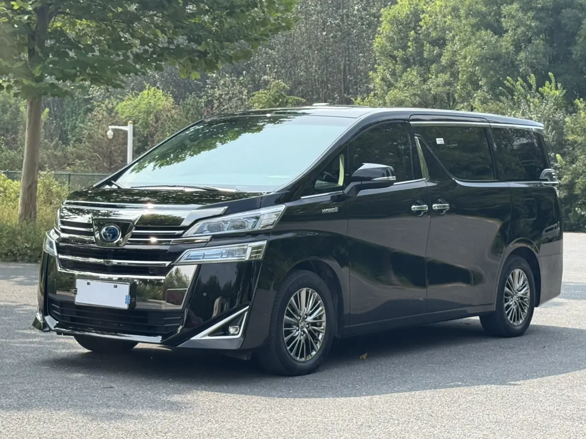 Toyota Crown Wellfire