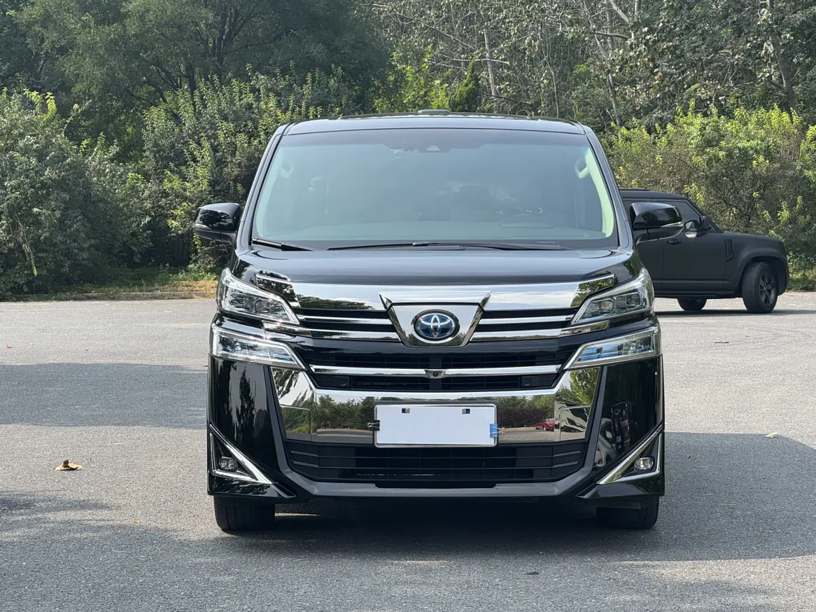 Toyota Crown Wellfire