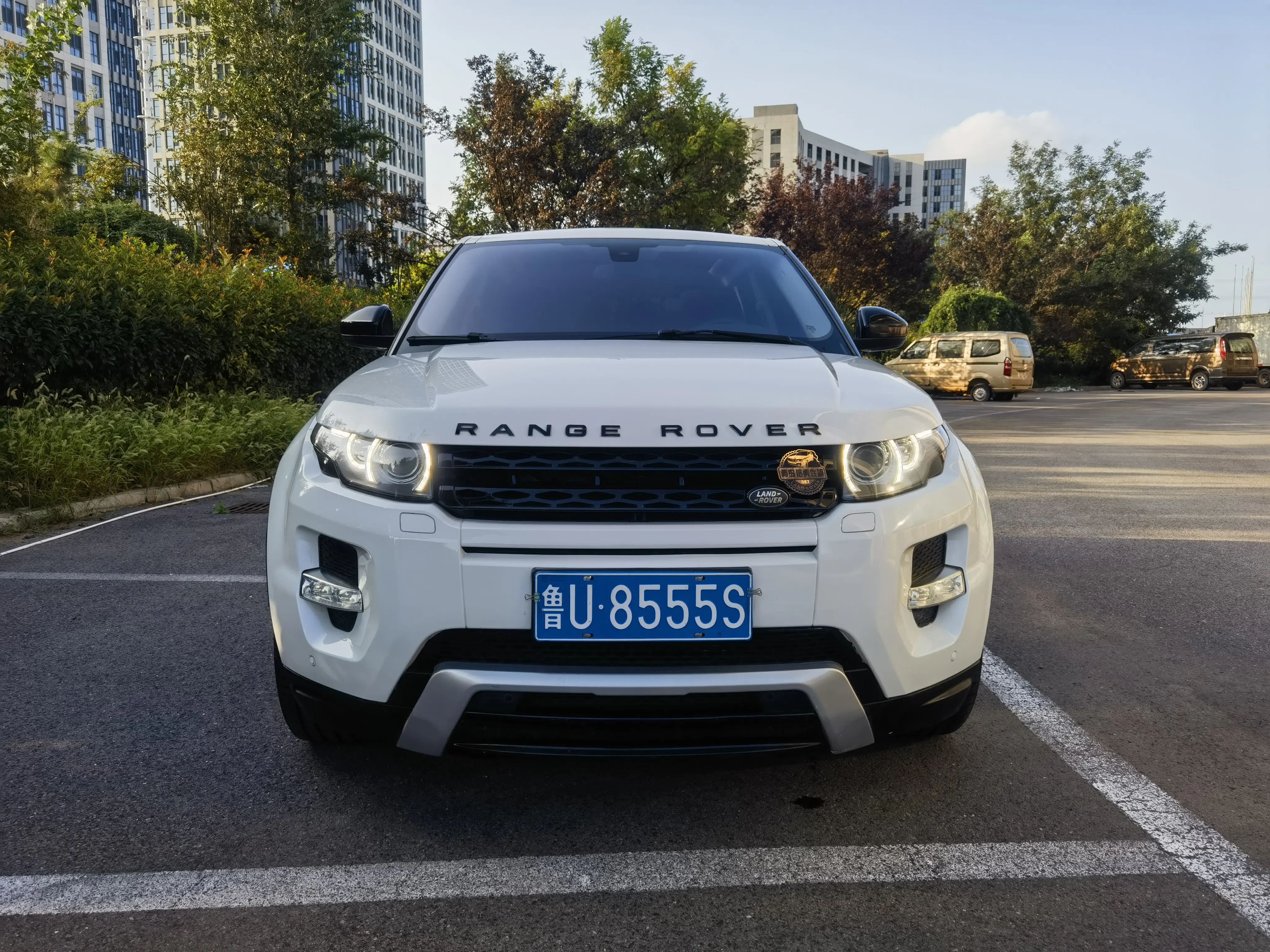 Land Rover Range Rover Evoque (imported)