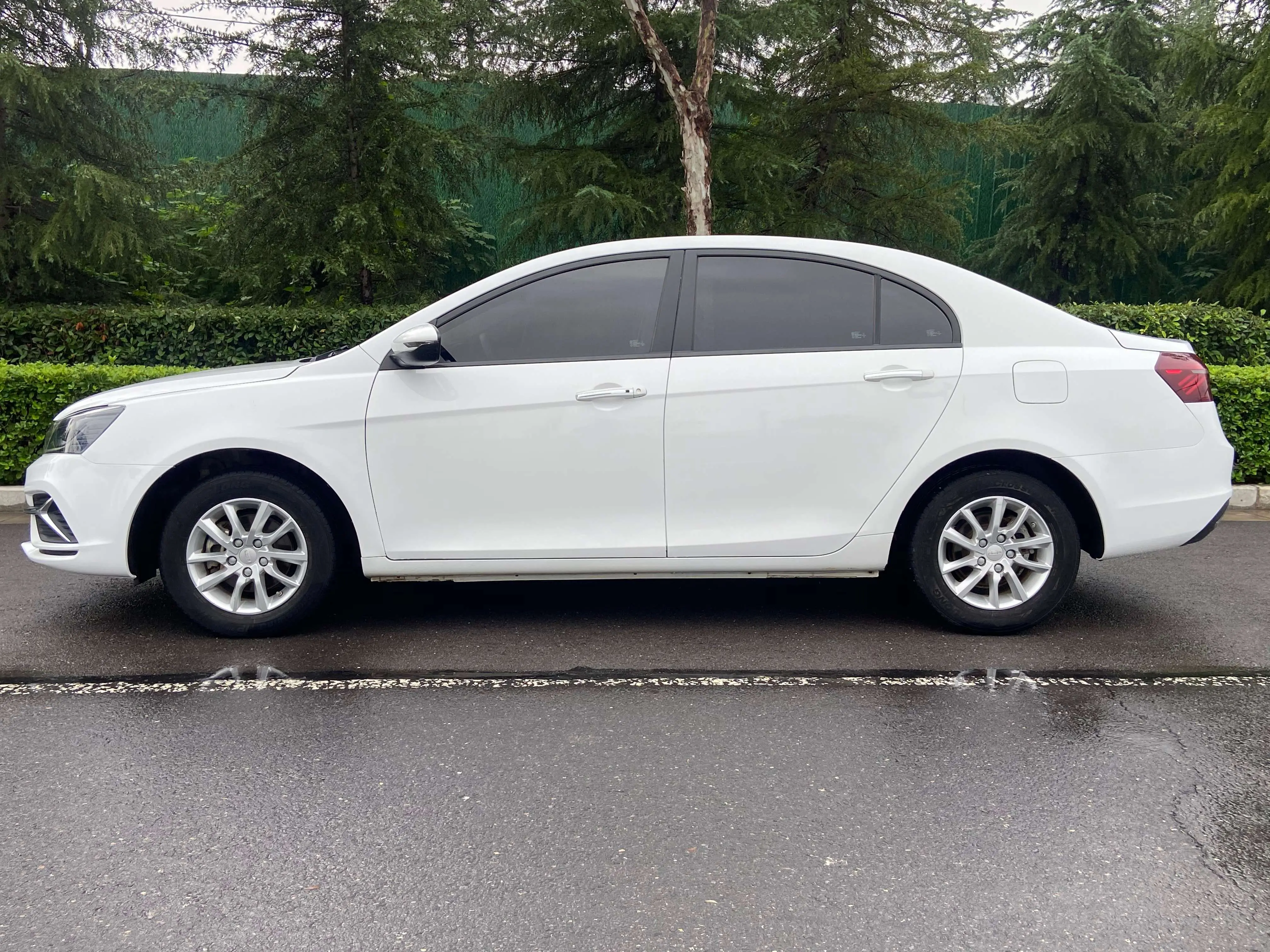 Geely Emgrand