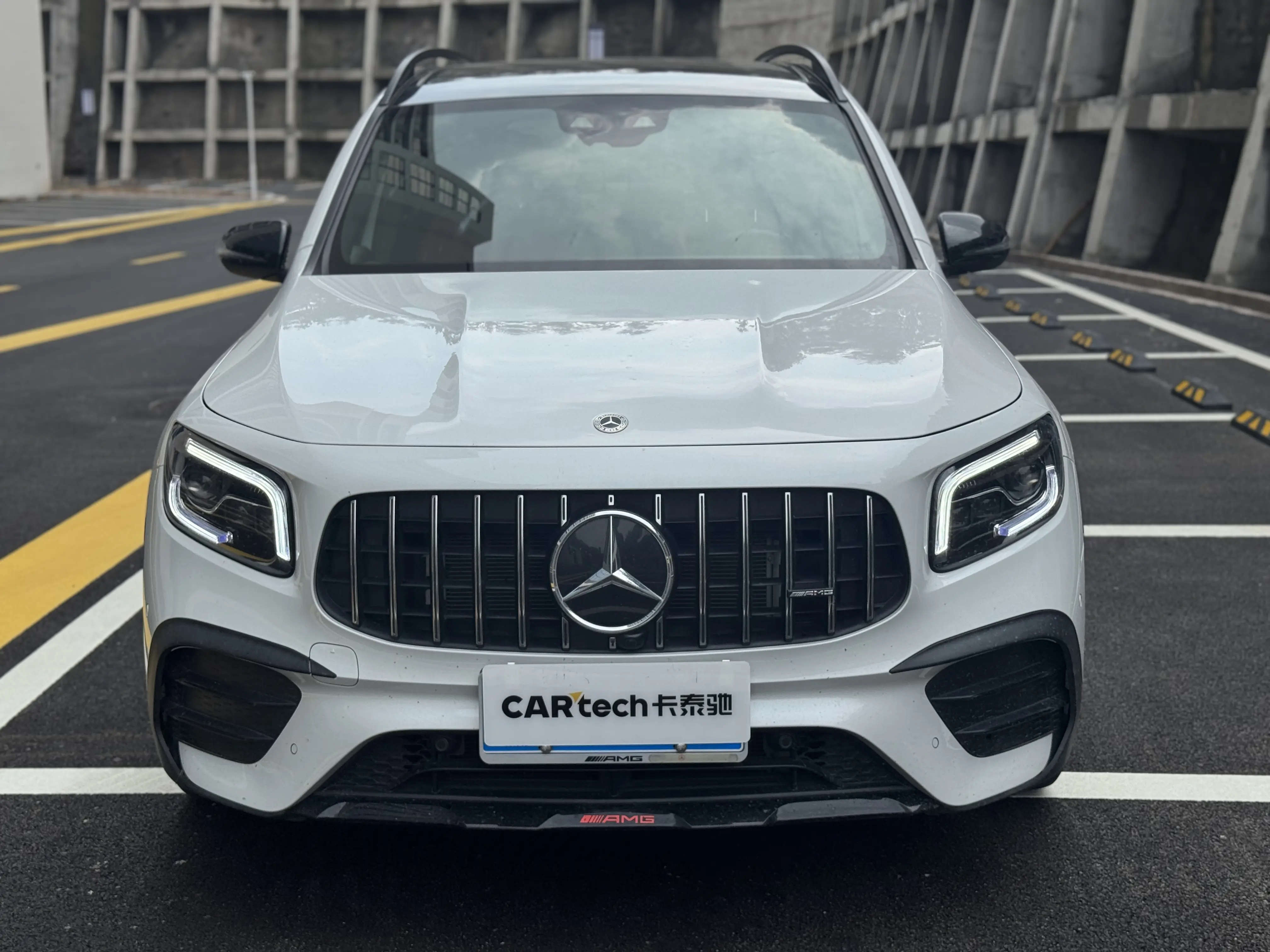 Mercedes-Benz GLB AMG