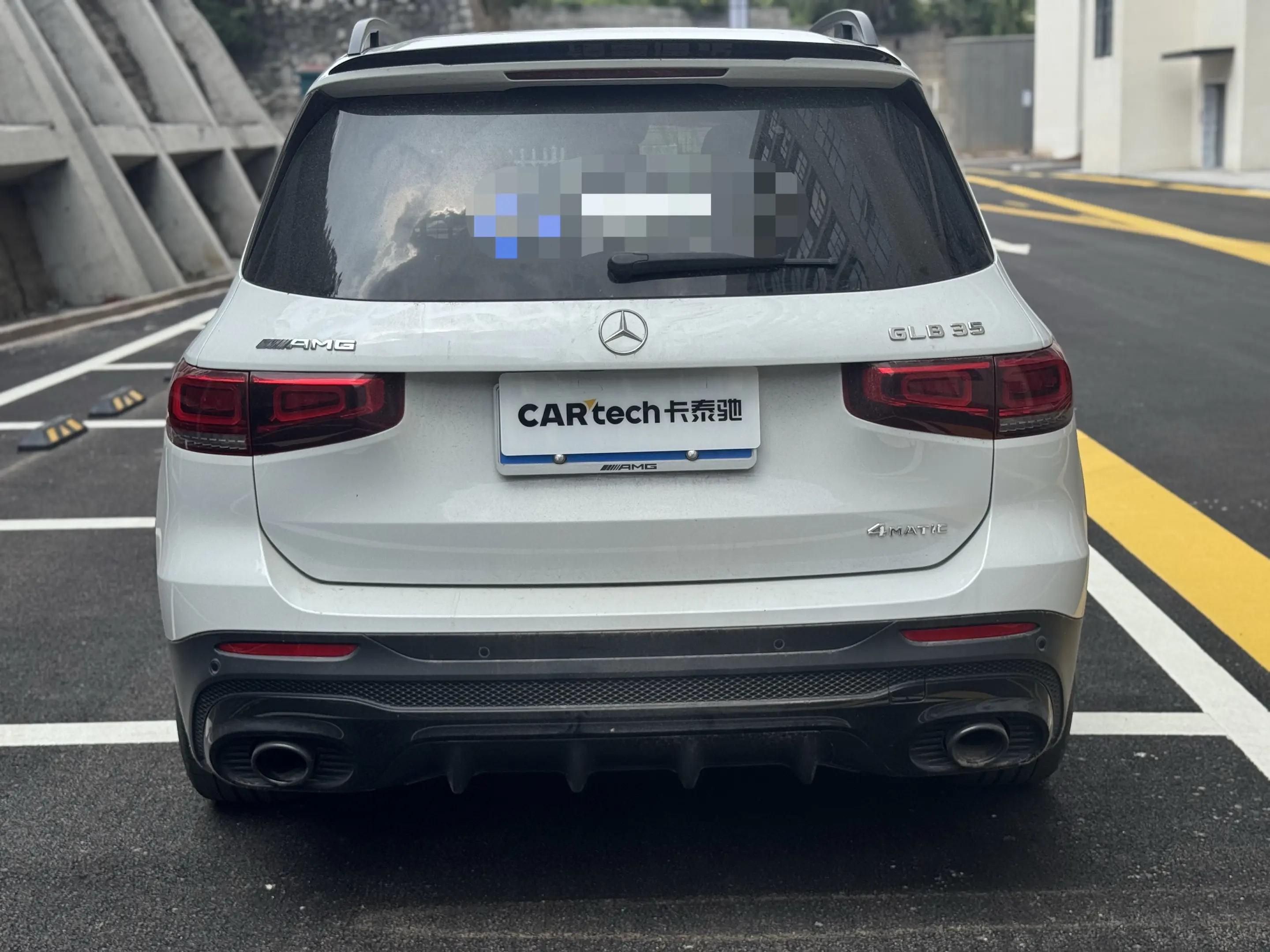 Mercedes-Benz GLB AMG