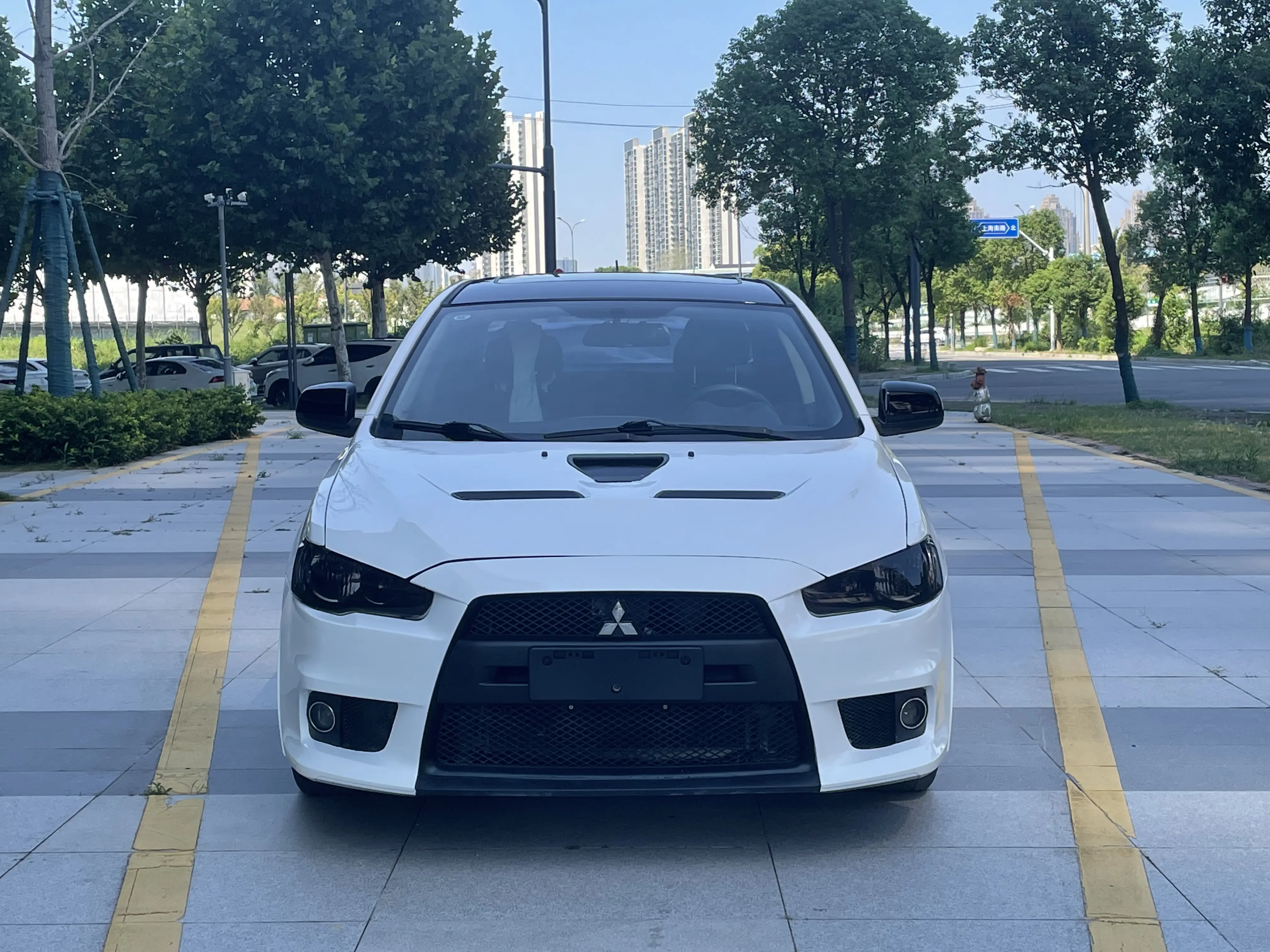 Mitsubishi Winged God