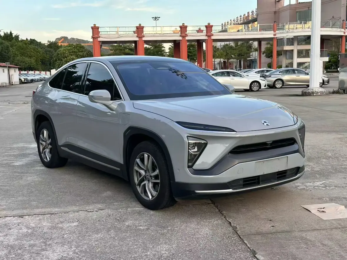 NIO EC6