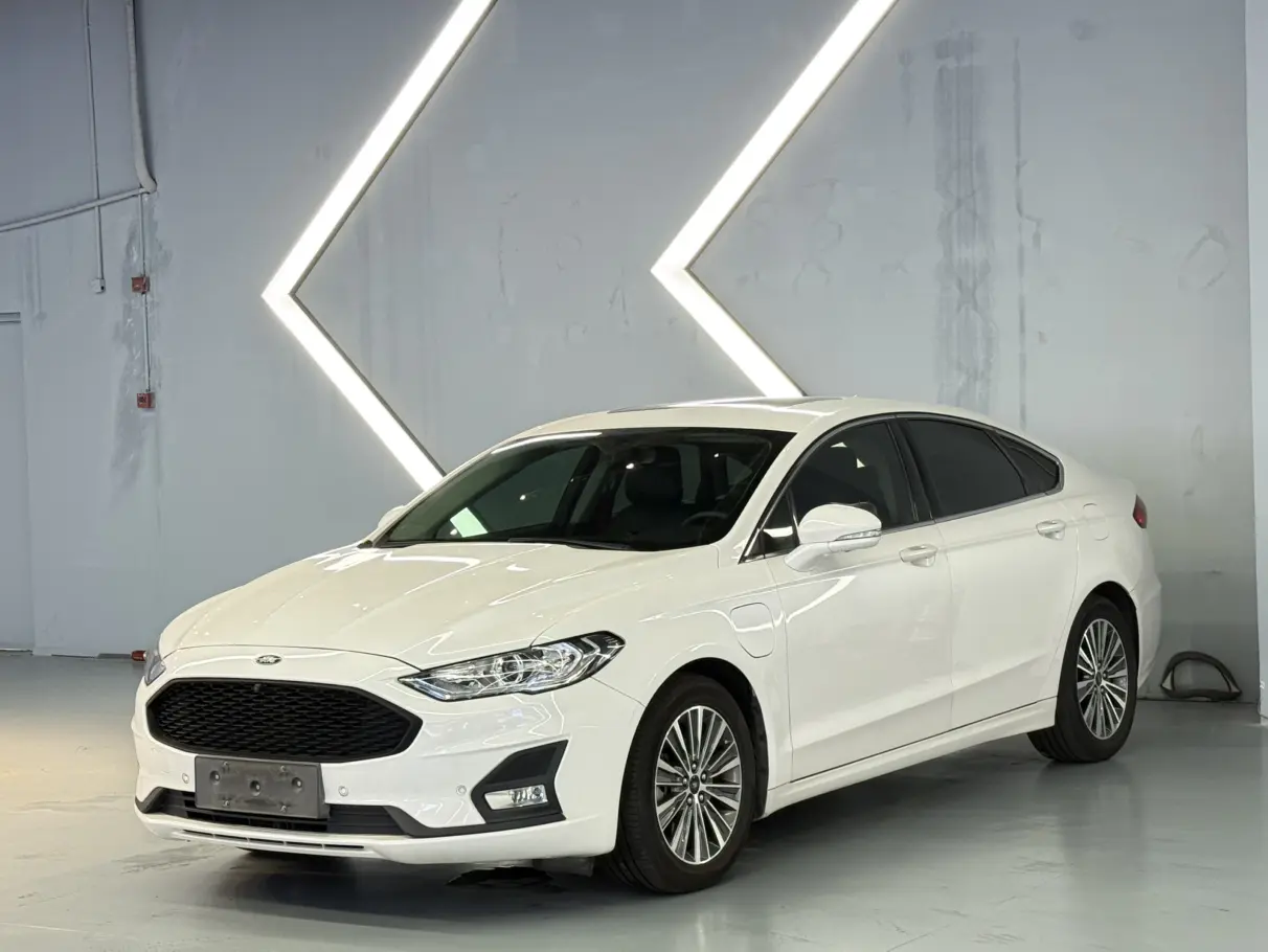 Ford Mondeo PHEV