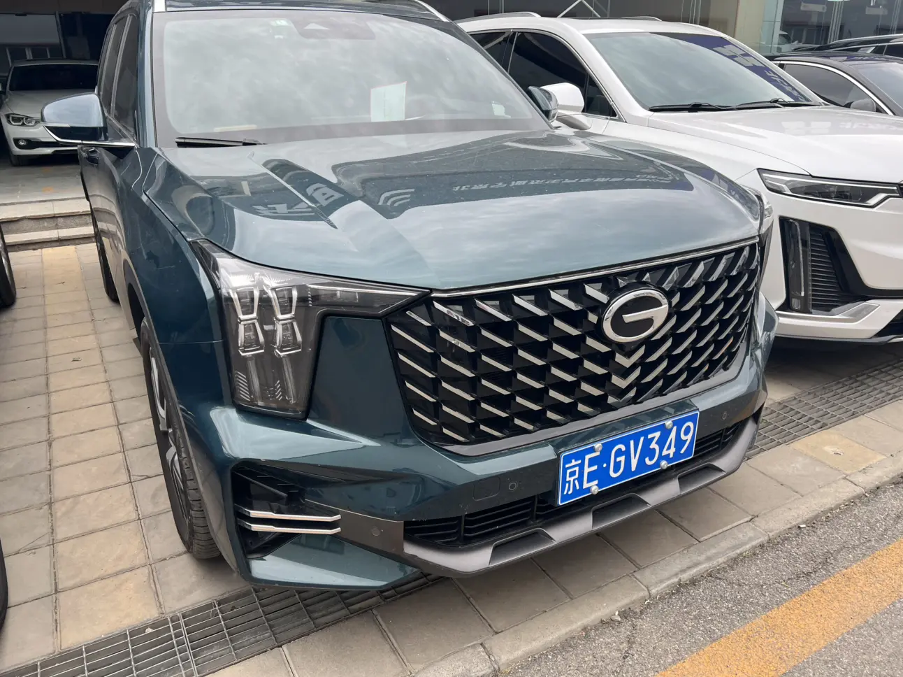 GAC Trumpchi GS8  из Китая