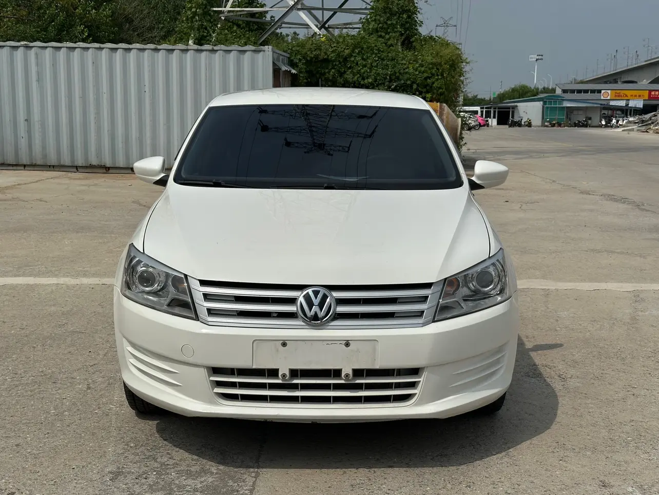 Volkswagen Santana  из Китая