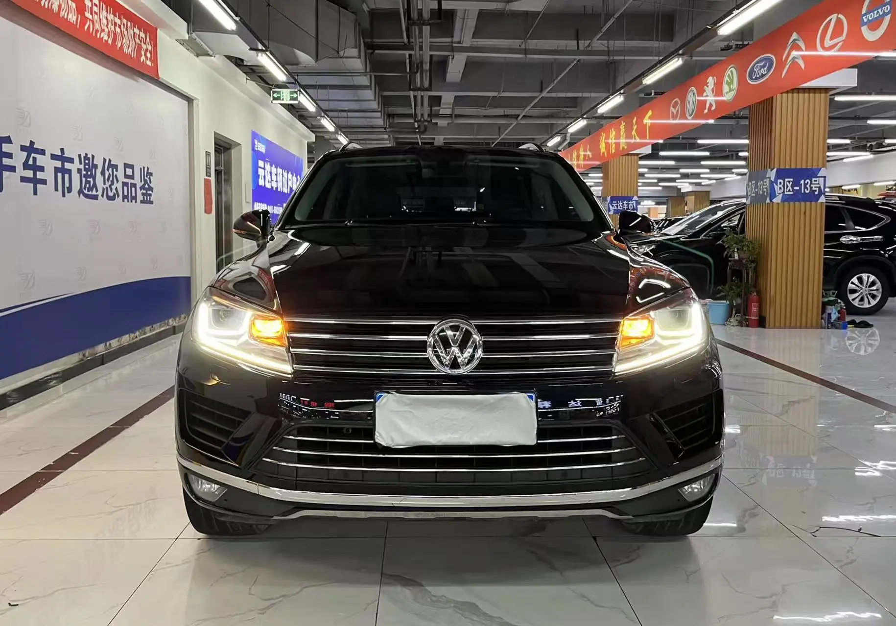Volkswagen Touareg