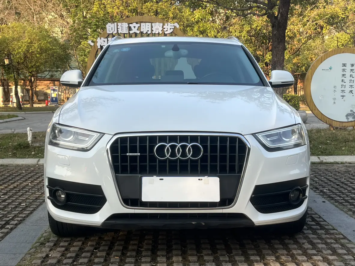 Audi Q3 (imported)