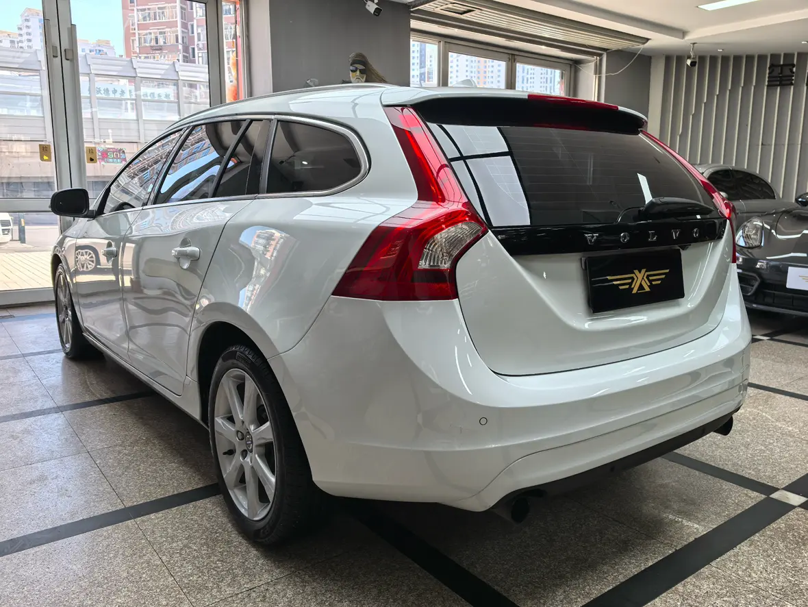 Volvo V60
