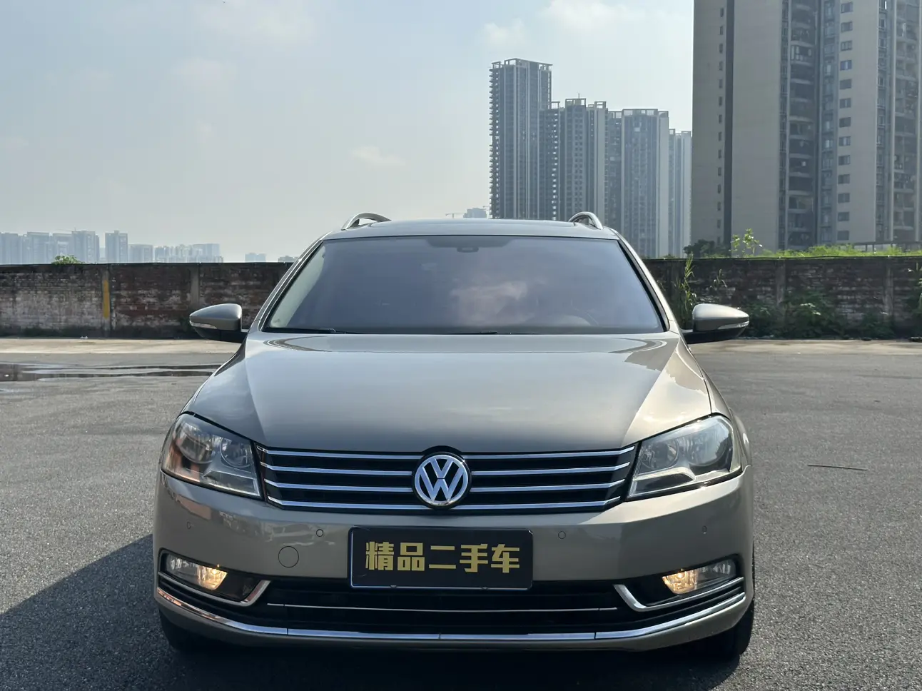 Volkswagen Magotan (imported)