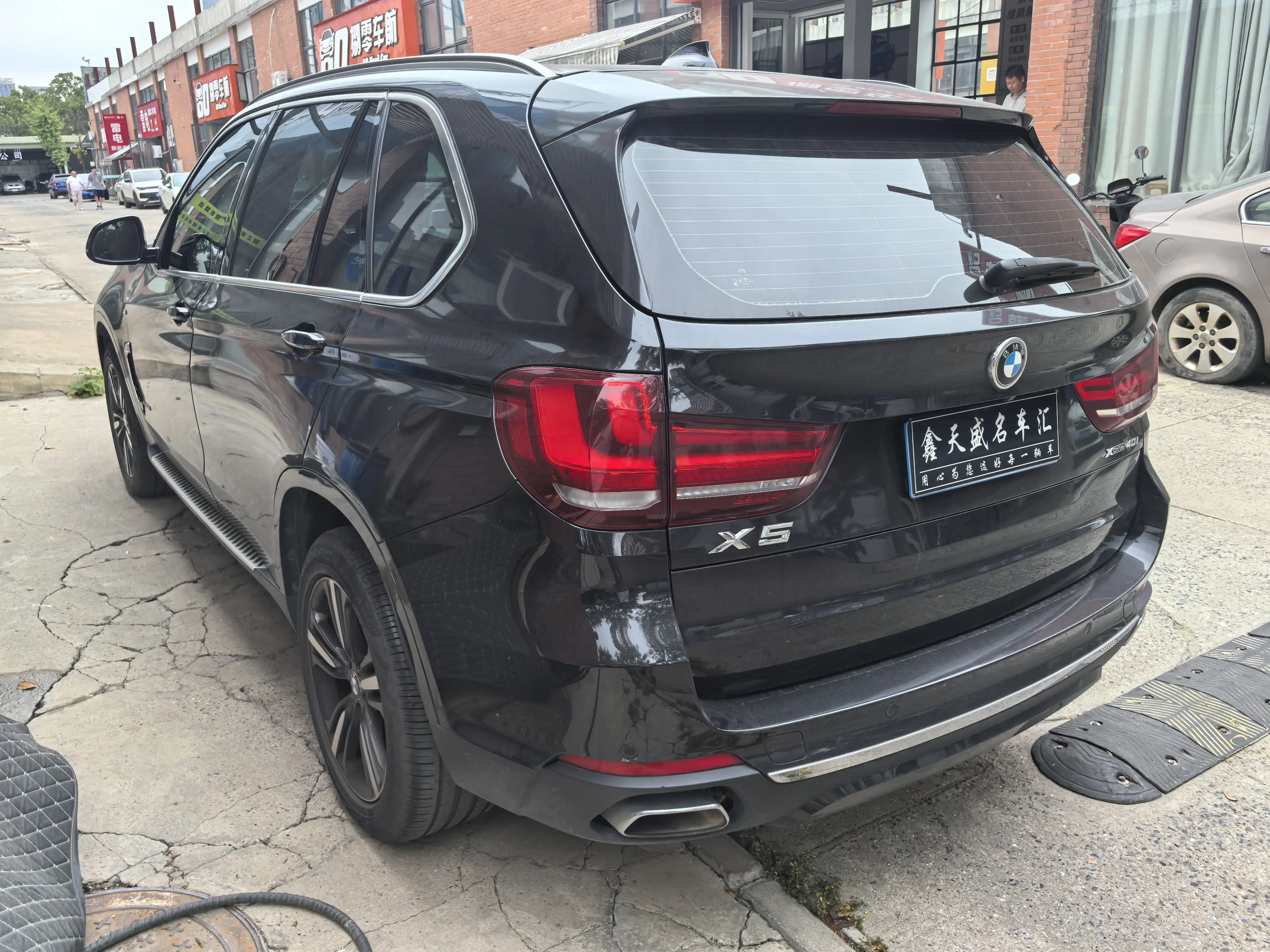 BMW X5 (imported)