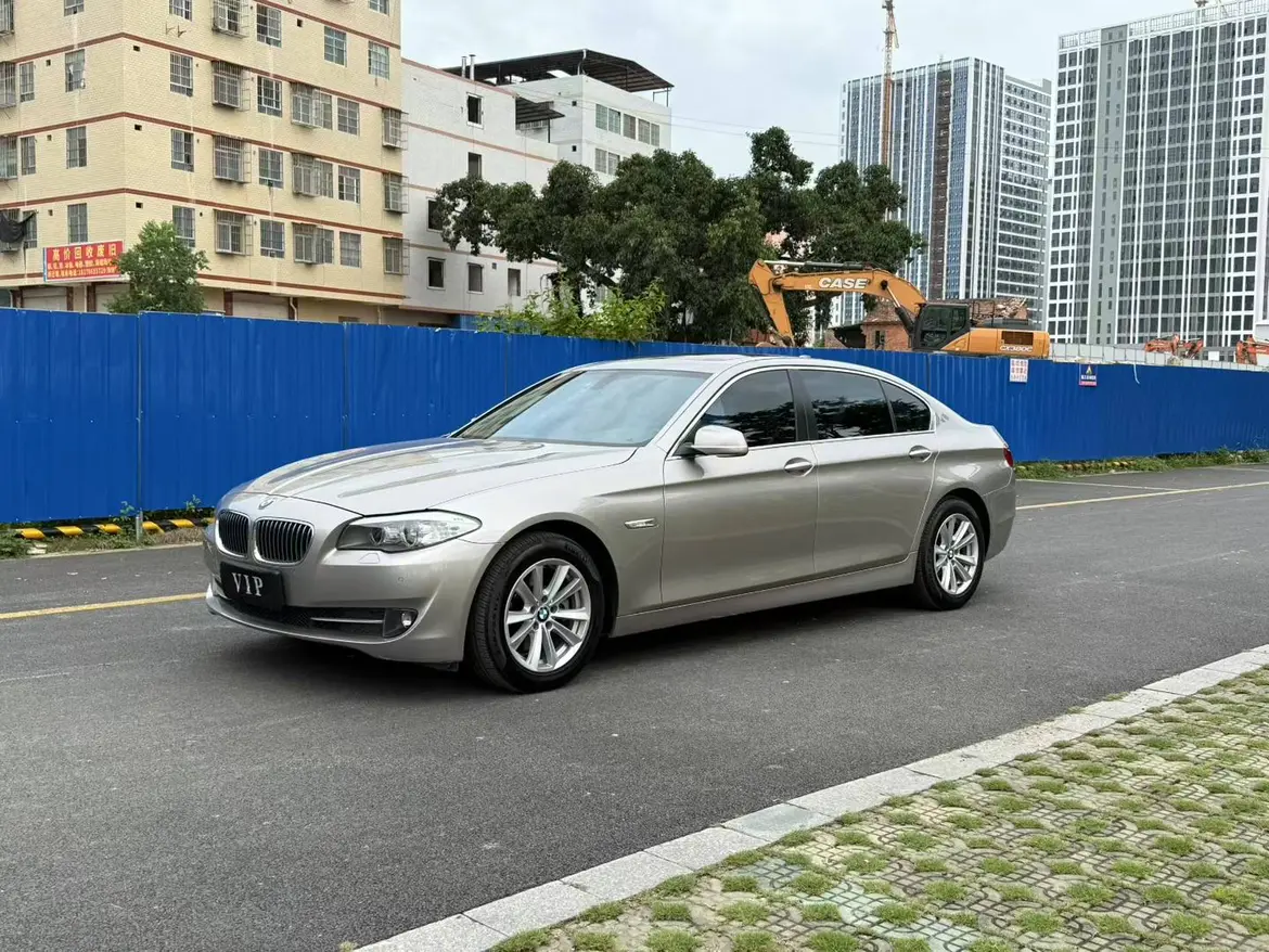 BMW 5 Series  из Китая