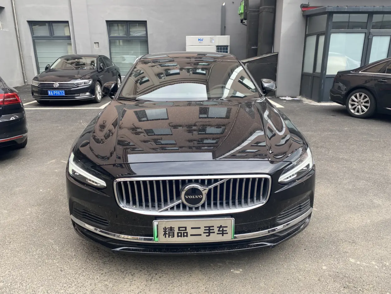 Volvo S90 PHEV