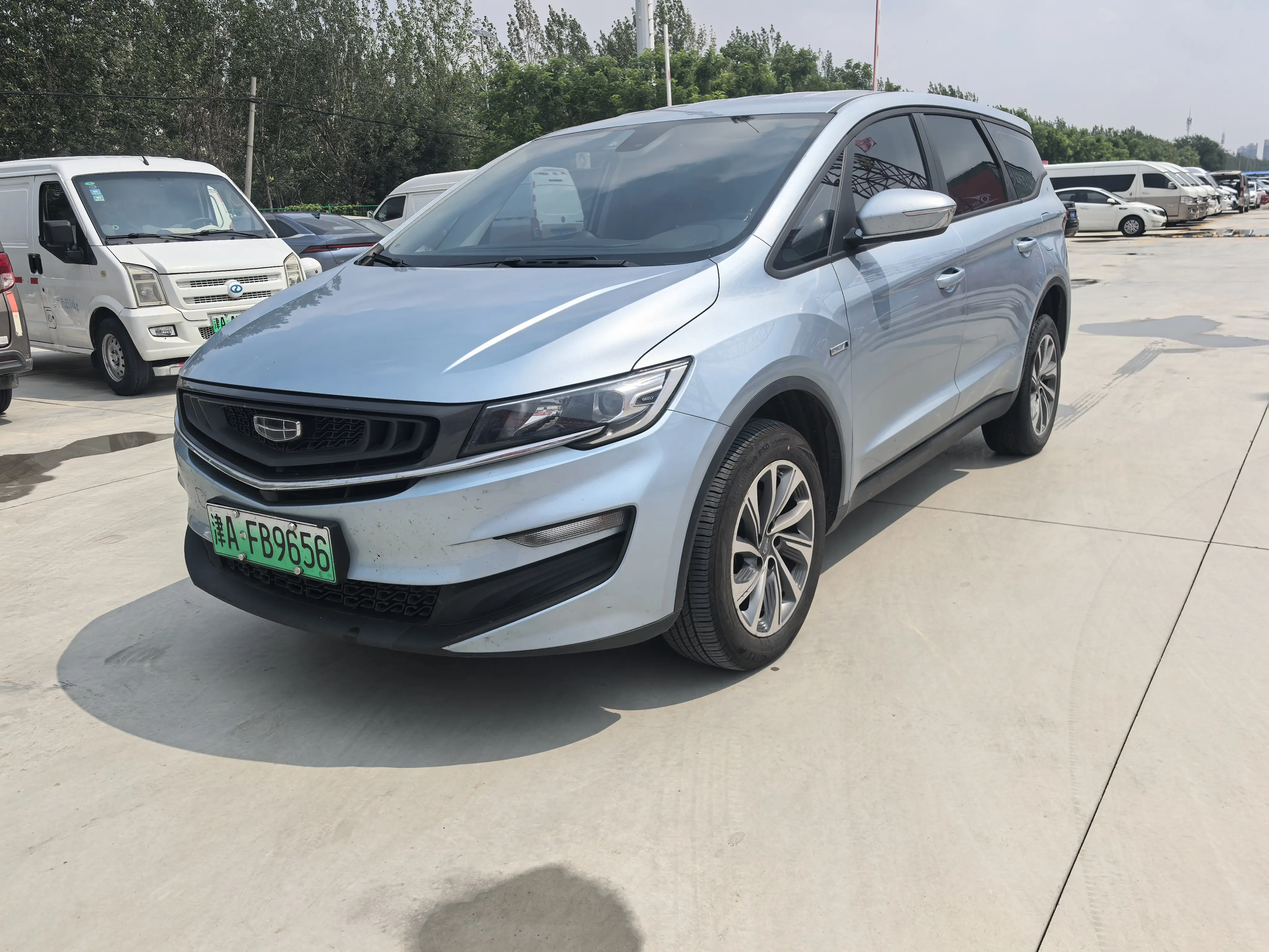 Geely Jiaji PHEV