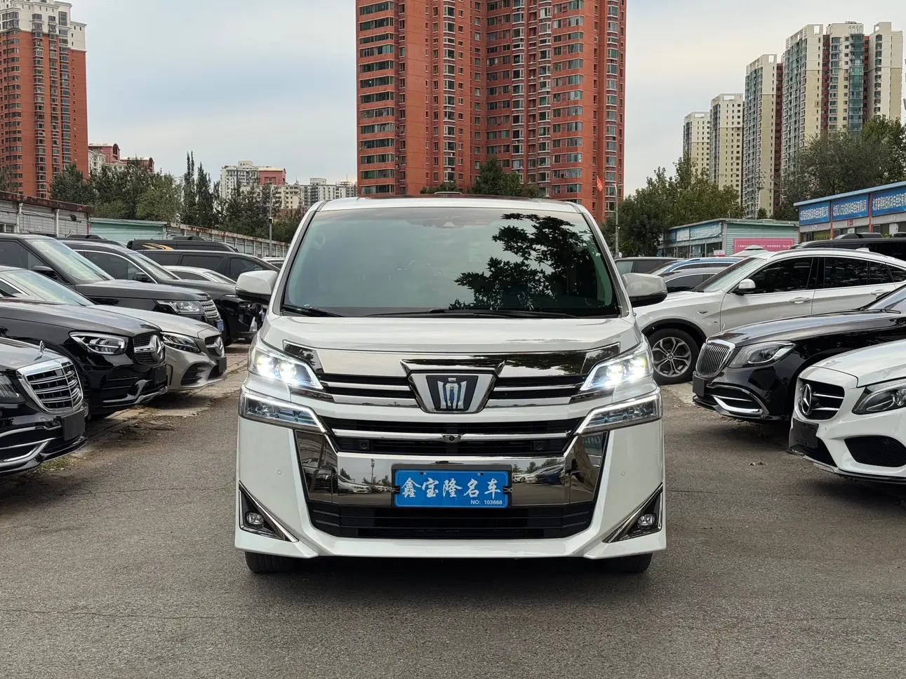 Toyota Crown Wellfire