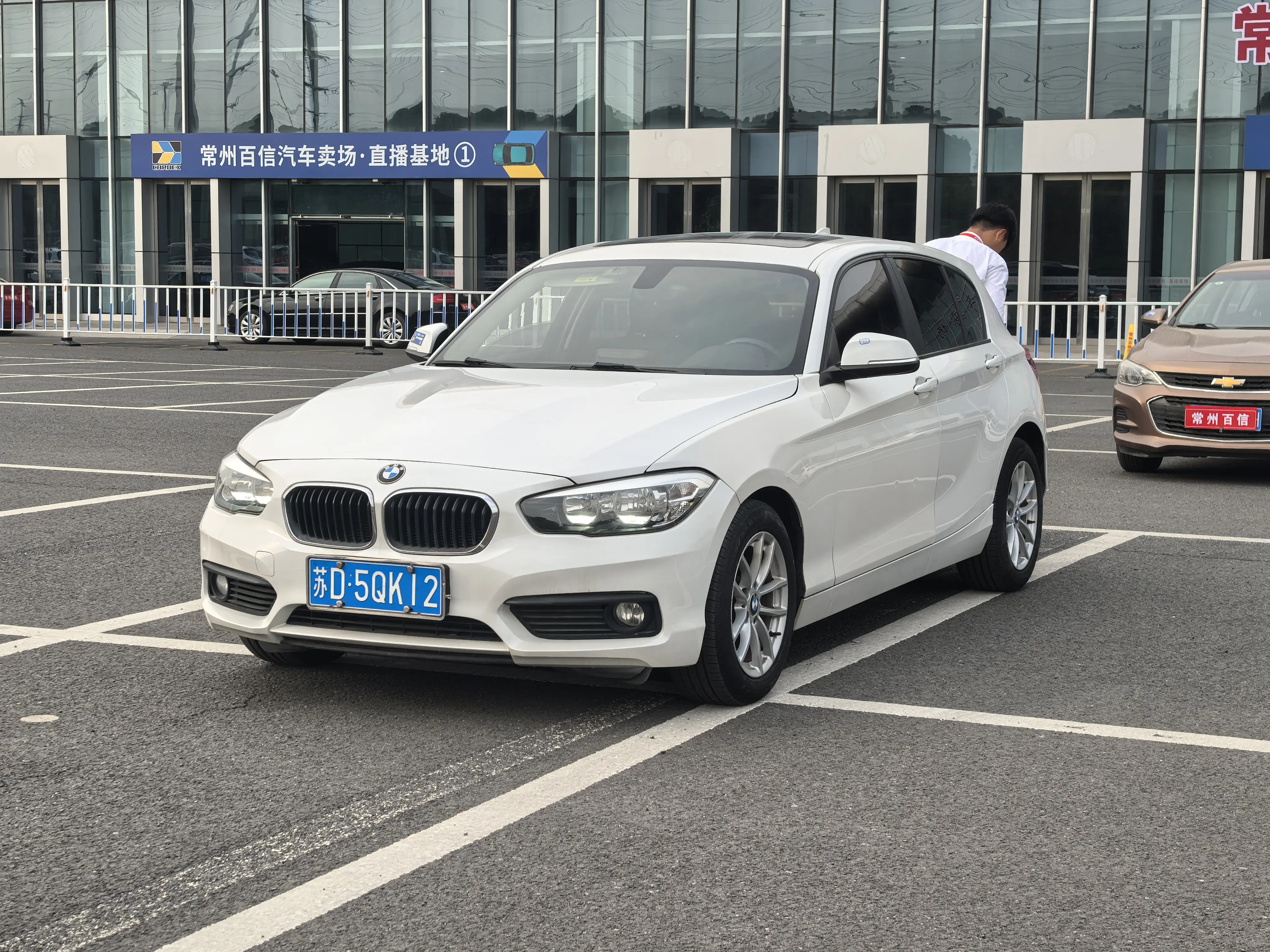BMW 1 Series (imported)