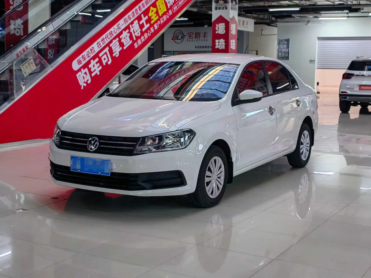 Volkswagen Santana  из Китая