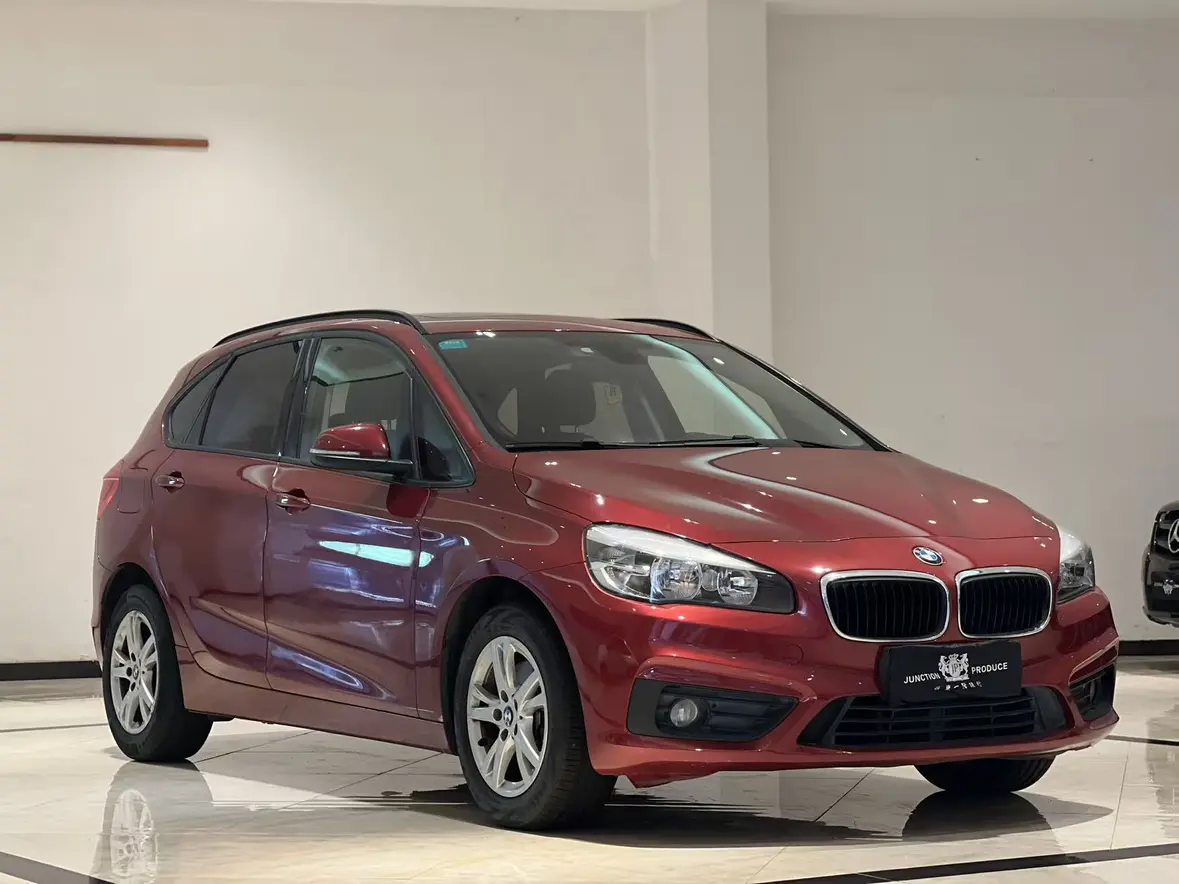 BMW 2 series multifunctional station wagon