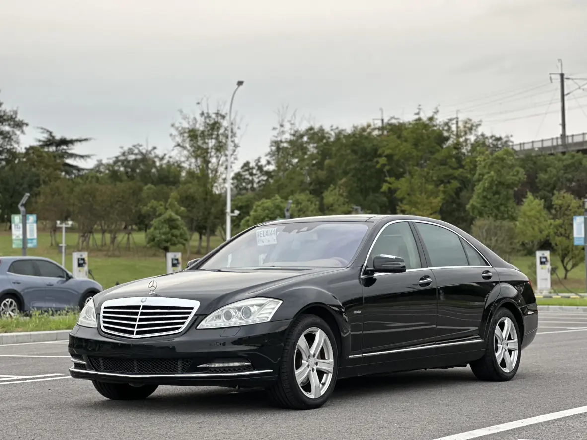 Mercedes-Benz Mercedes Benz S Class  из Китая