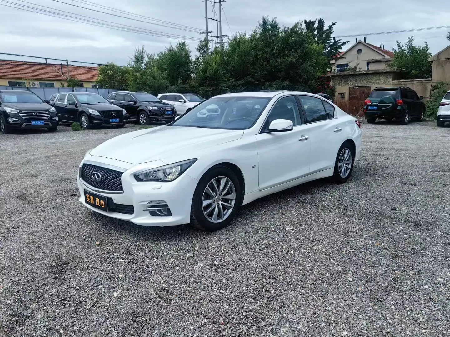 Infiniti Q50