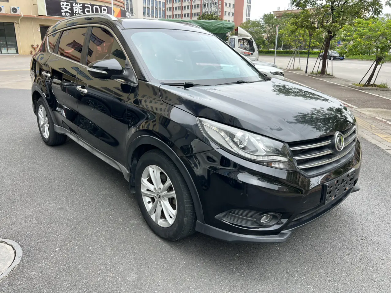 Dongfeng Fengon 580