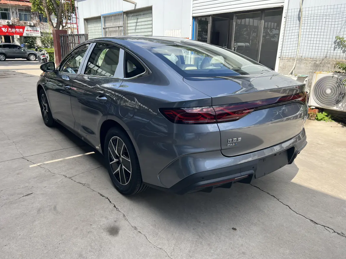 BYD Qin L DM