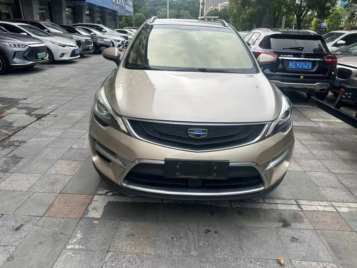 Geely Emgrand GS