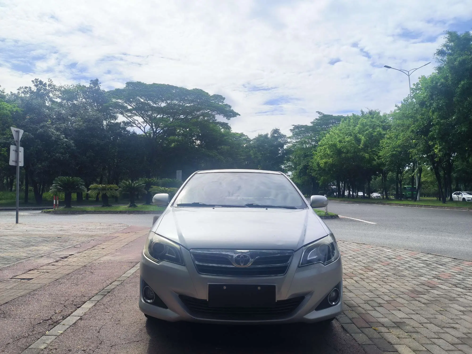 Toyota Corolla  из Китая