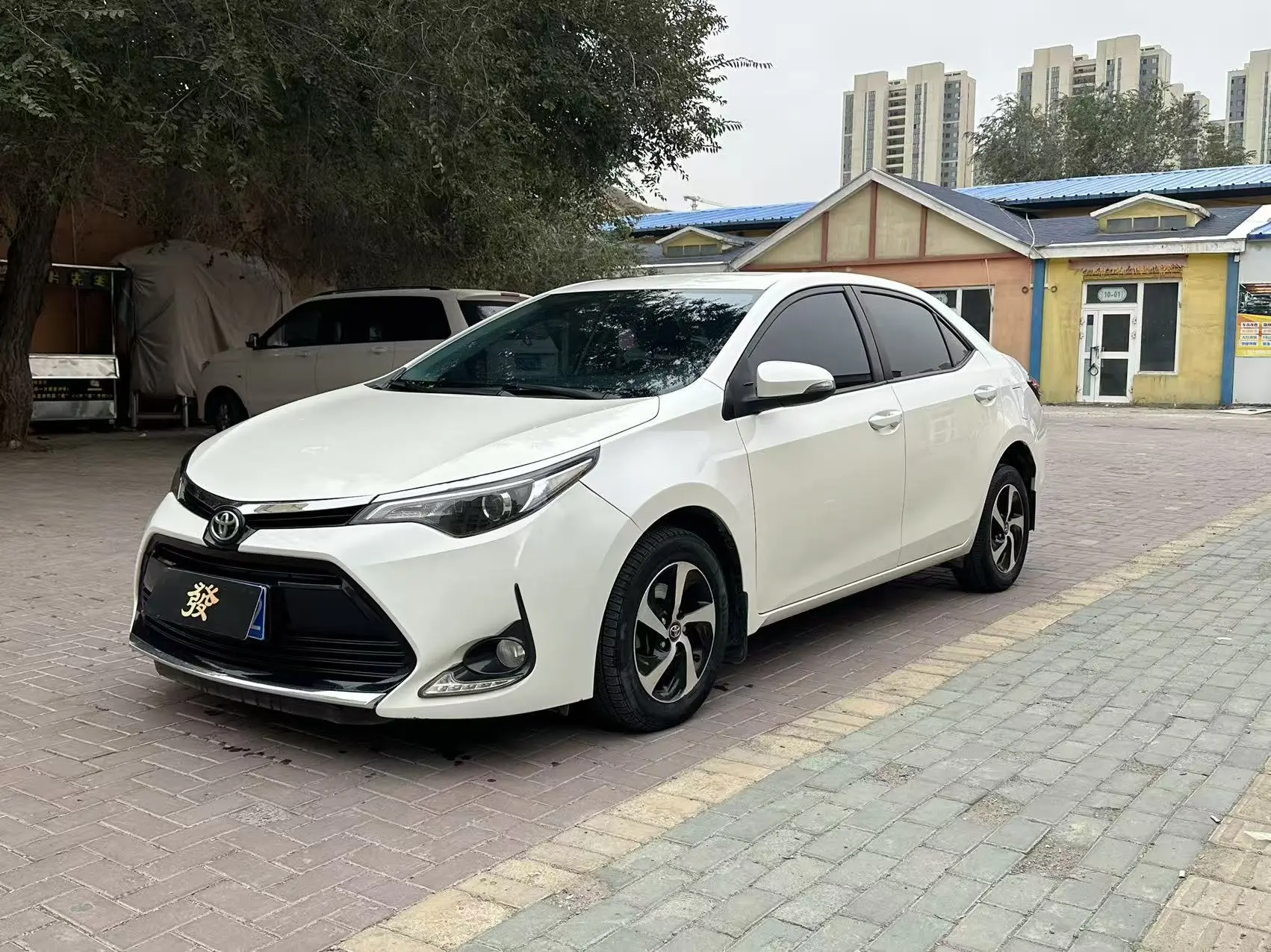 Toyota Levin (Lei Ling)  из Китая