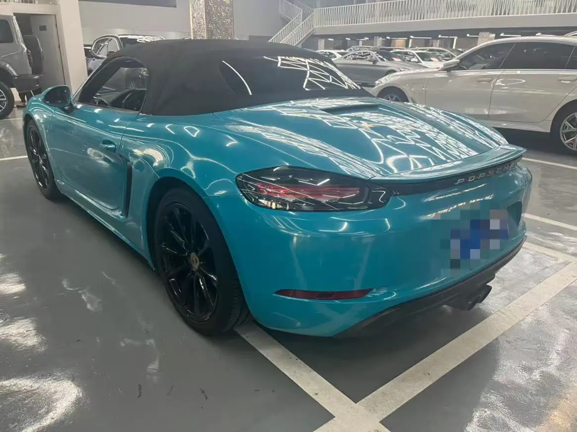 Porsche 718