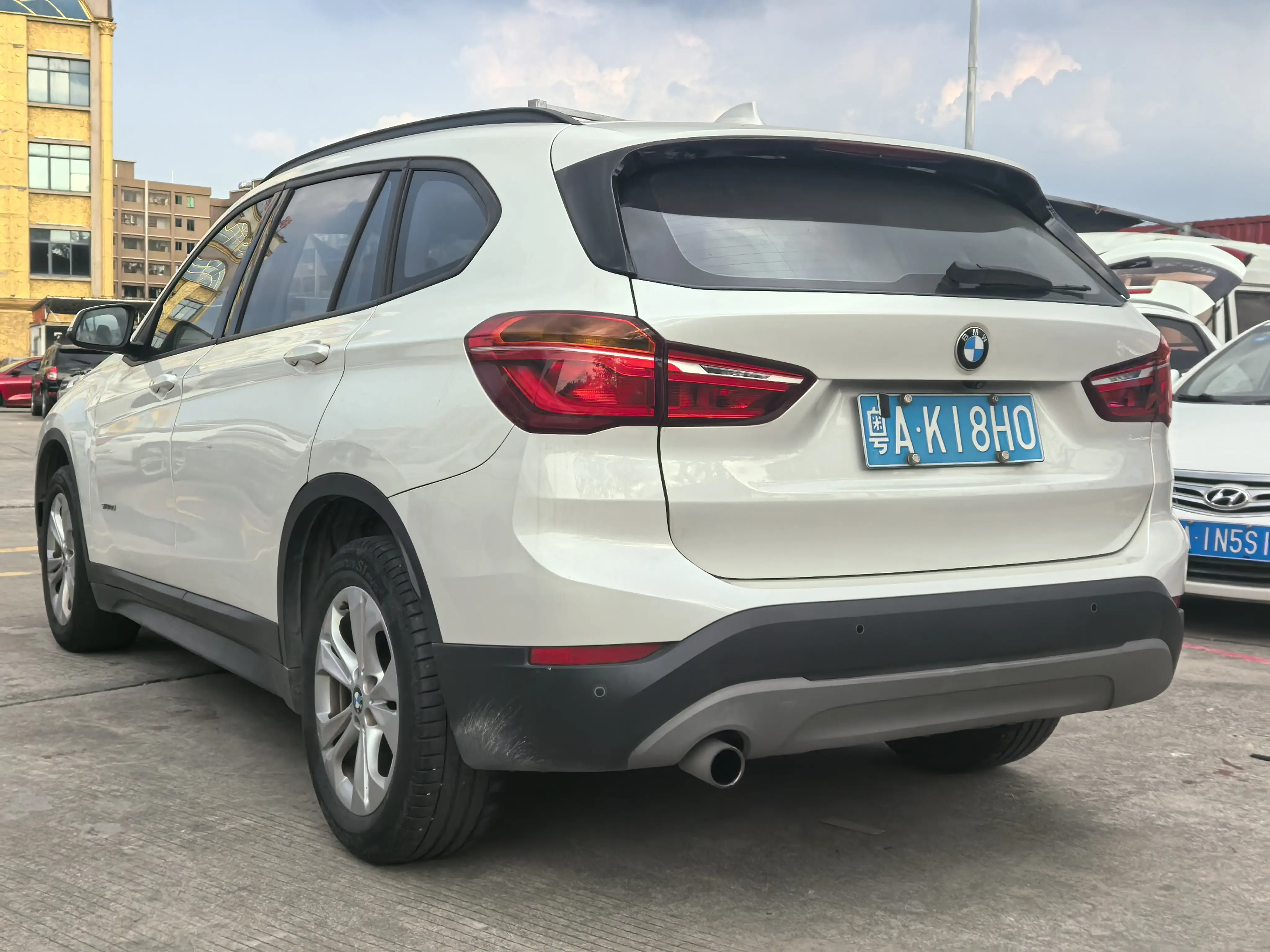 BMW X1