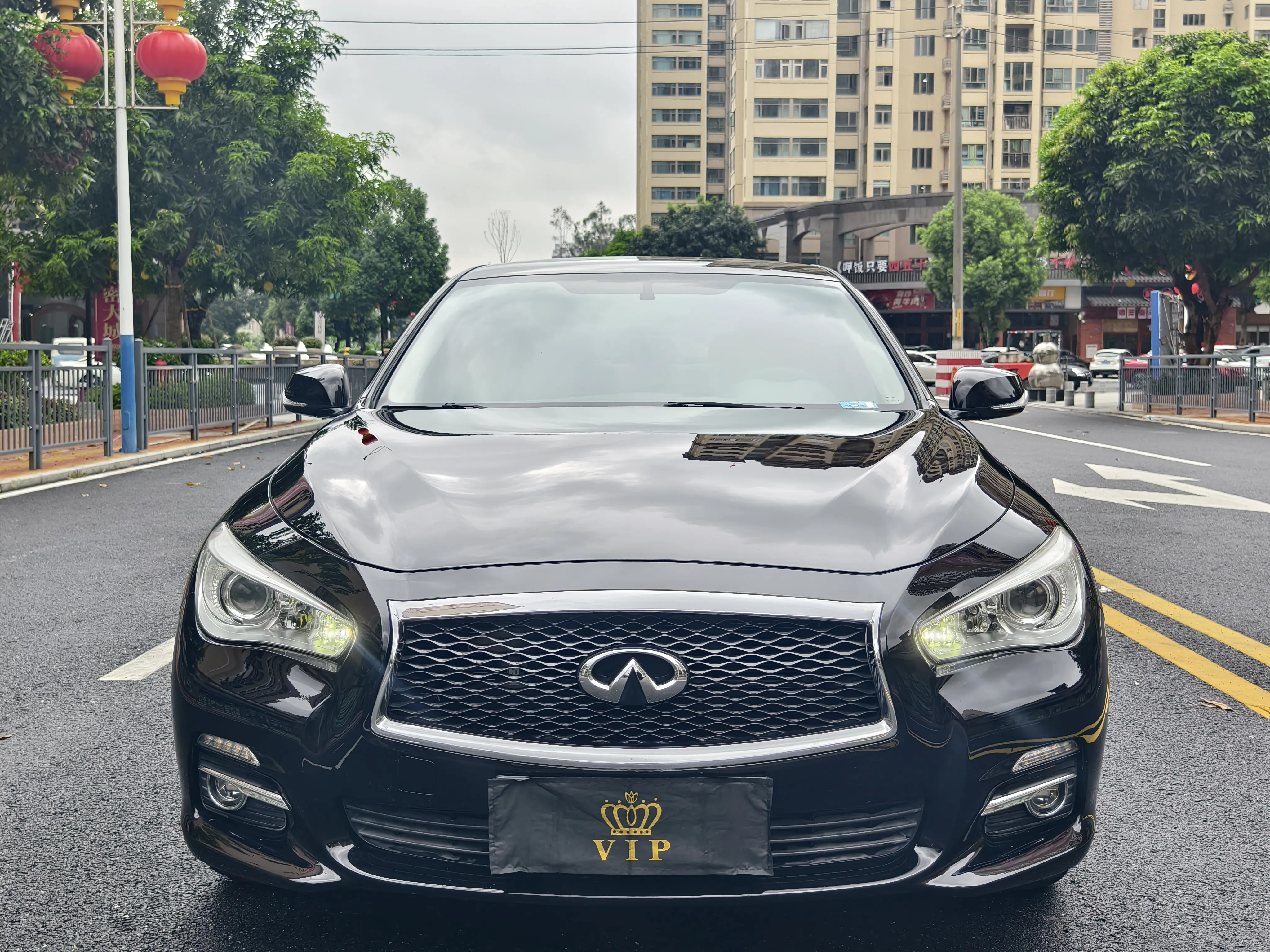 Infiniti Q50L