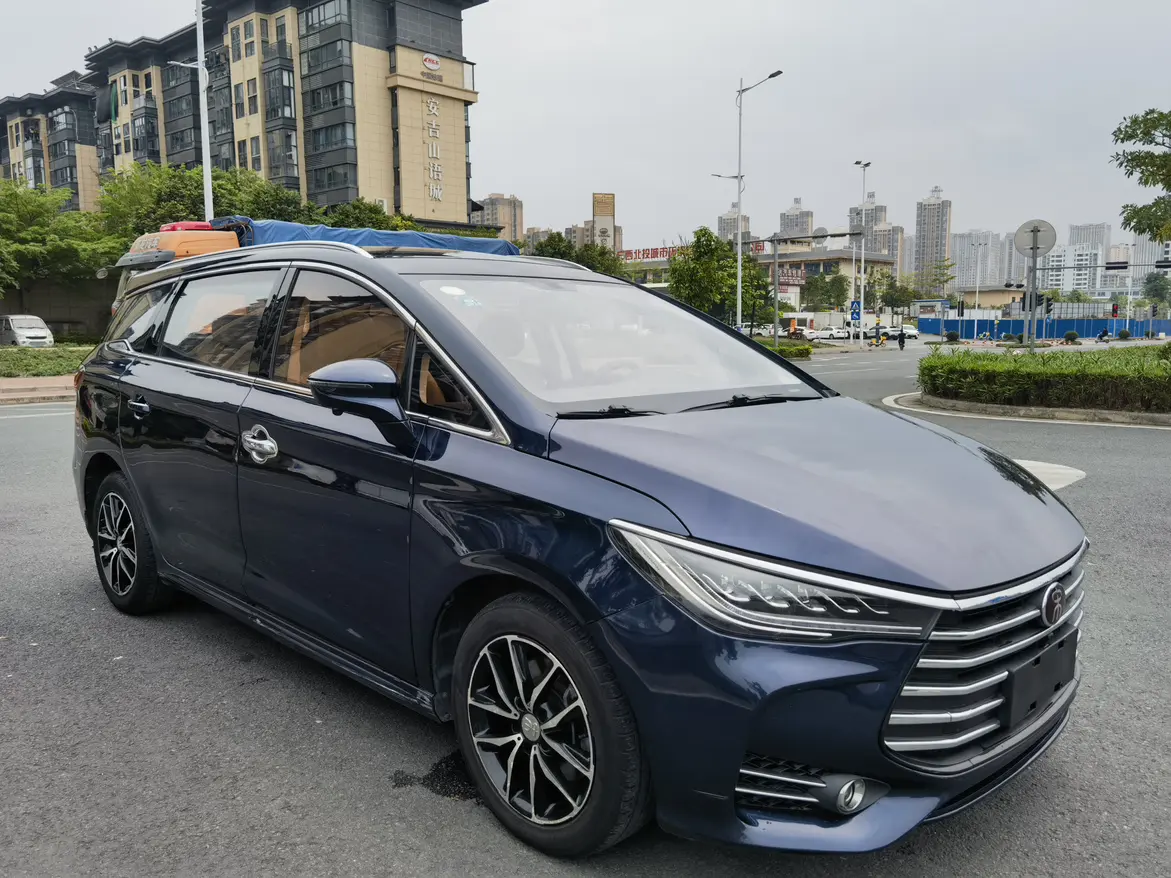 BYD Song MAX