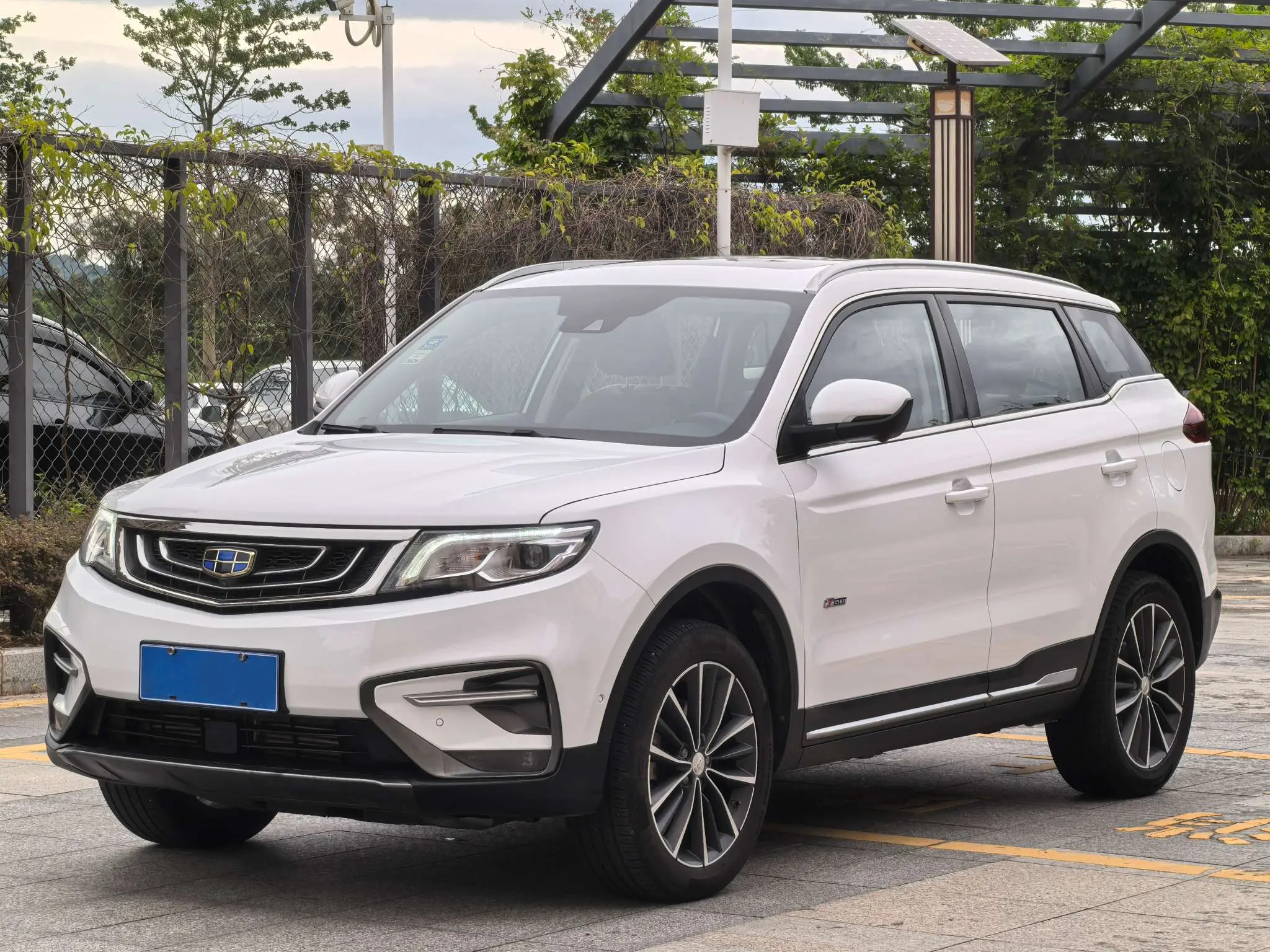 Geely Atlas (Boyue)  из Китая