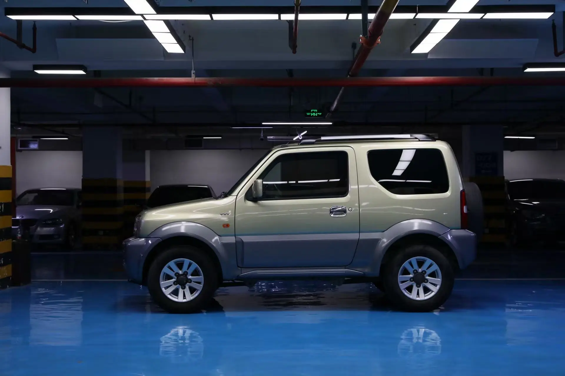 Suzuki Jimny (imported)