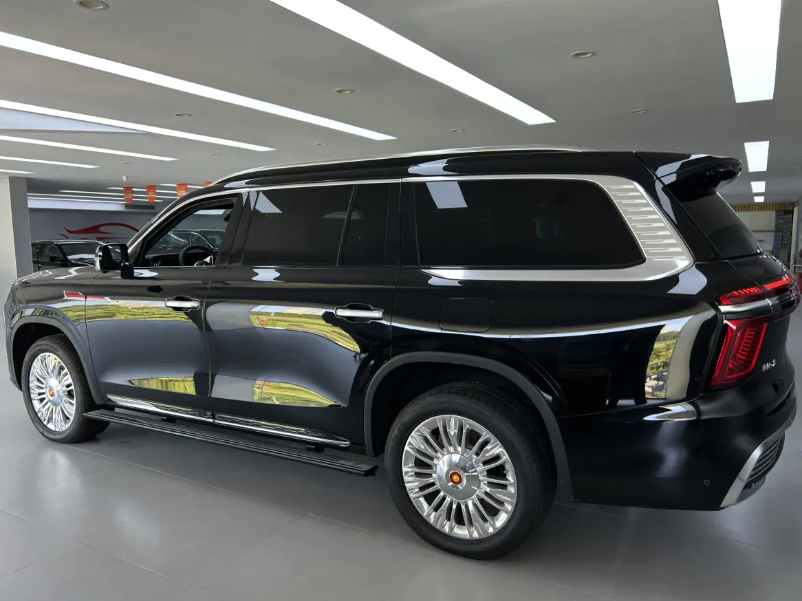 Hongqi Red Flag National Glory