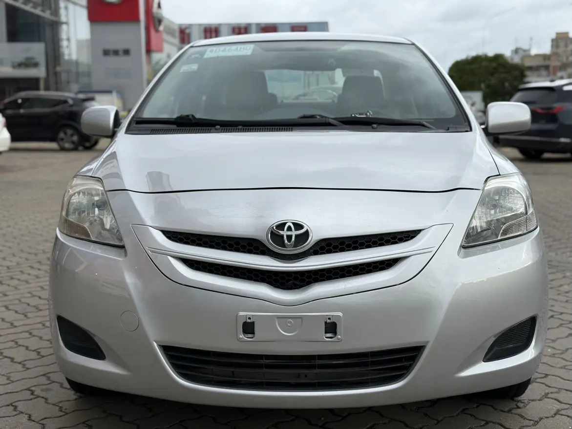 Toyota Vios  из Китая