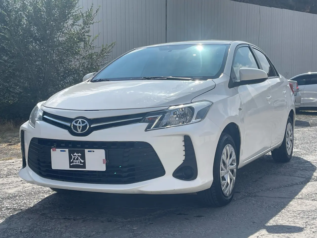 Toyota Vios  из Китая