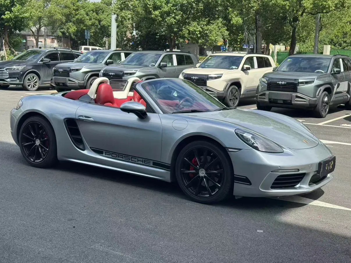 Porsche 718
