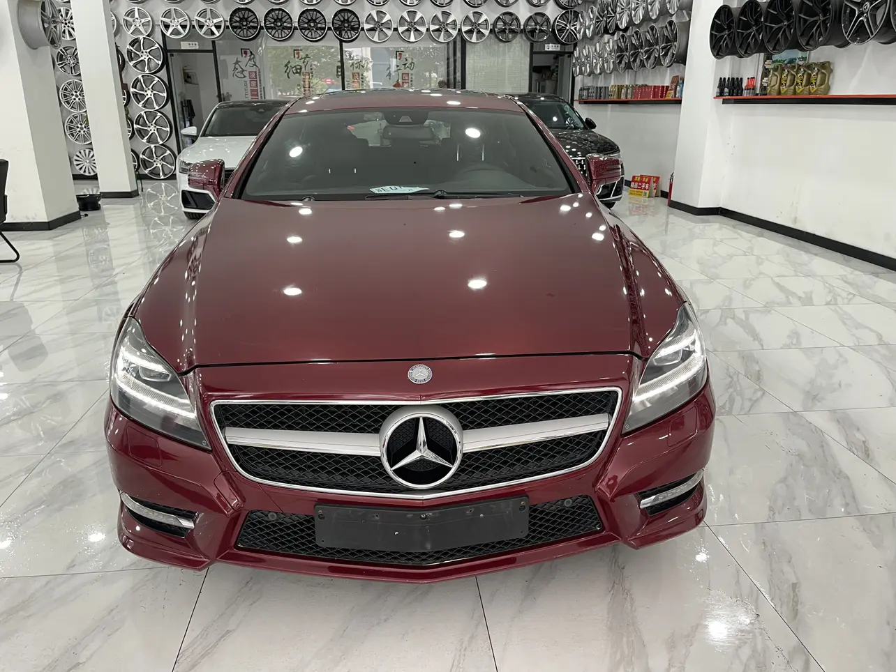 Mercedes-Benz Mercedes Benz CLS  из Китая