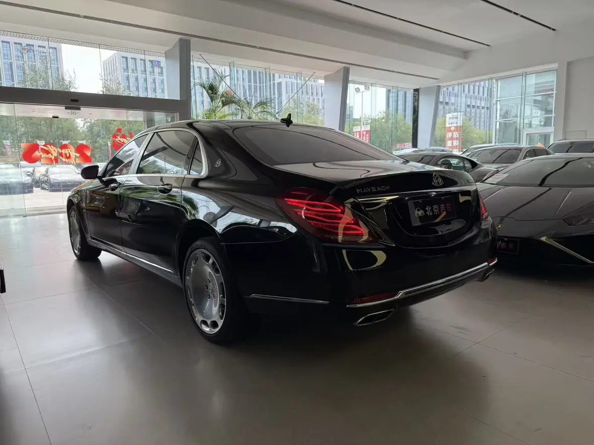 Mercedes-Benz Maybach S-Class