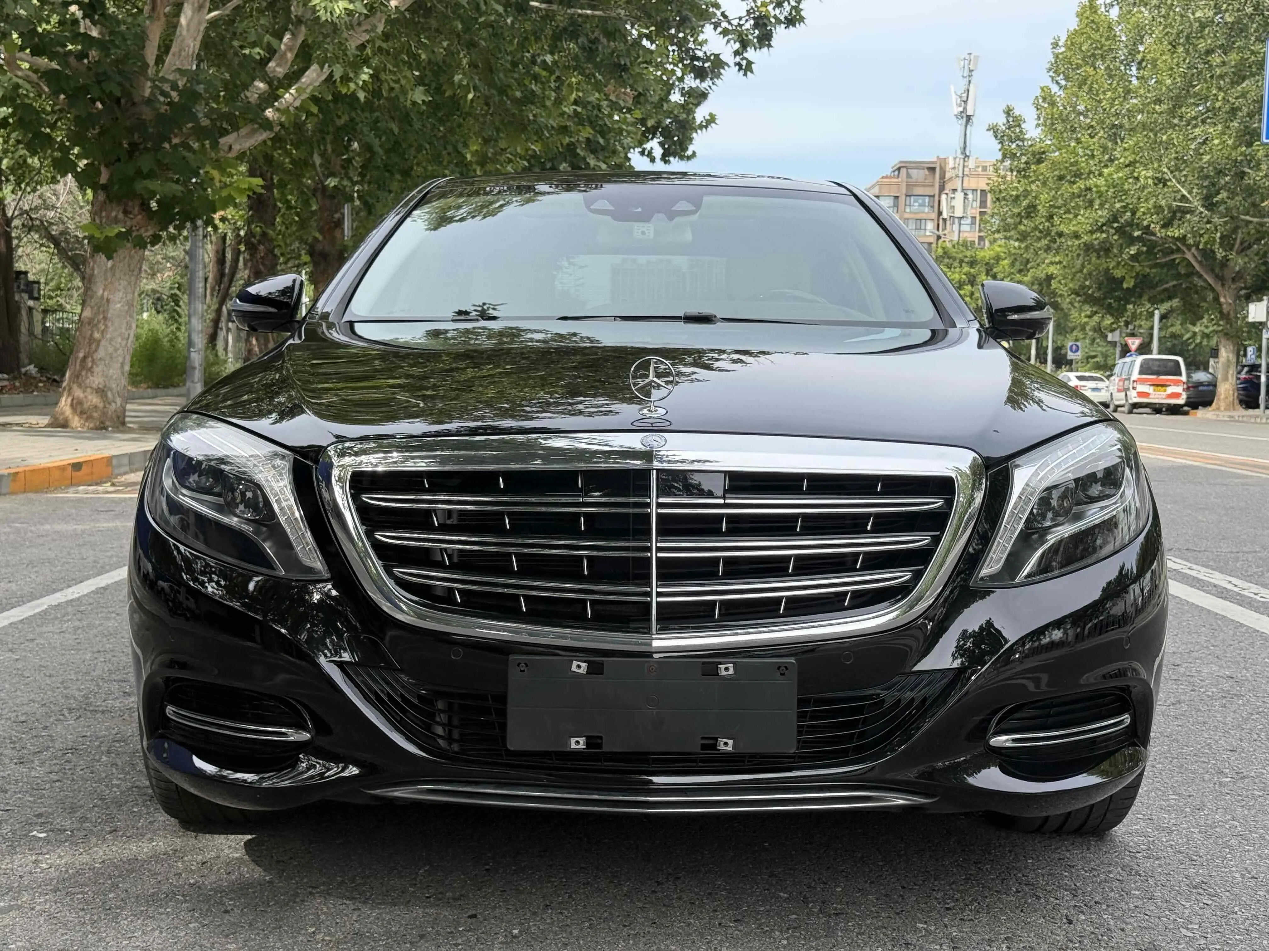 Mercedes-Benz Maybach S-Class