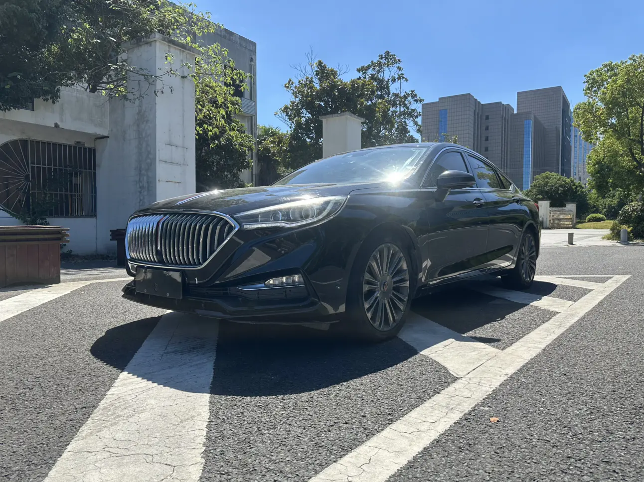 Hongqi H5 classic