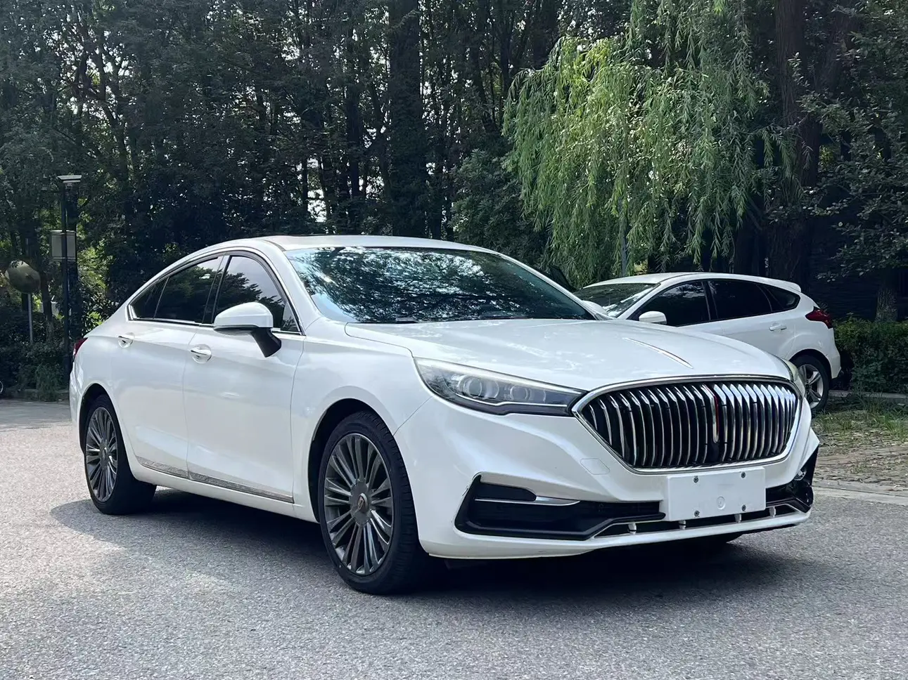 Hongqi H5 classic