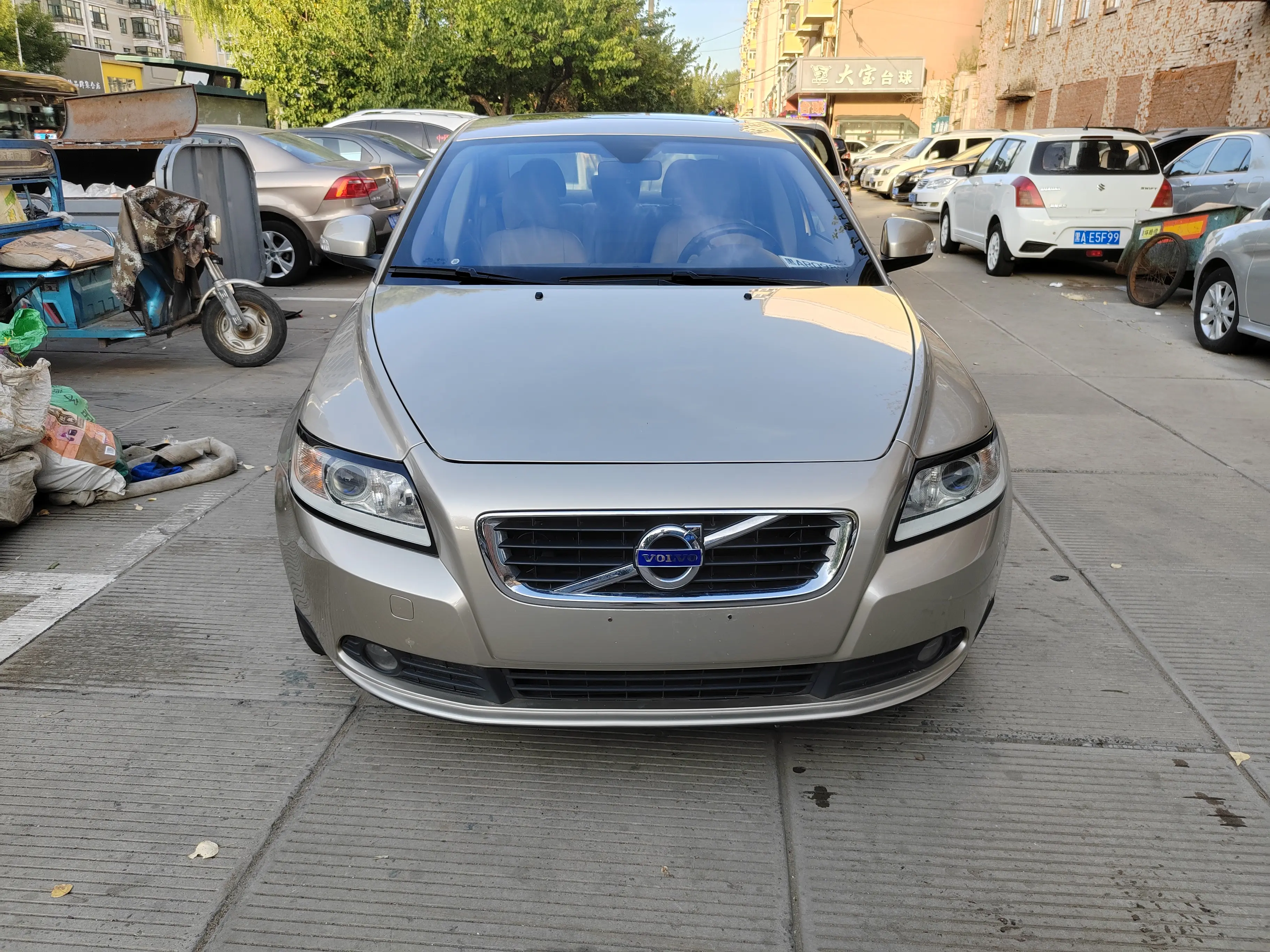 Volvo S40