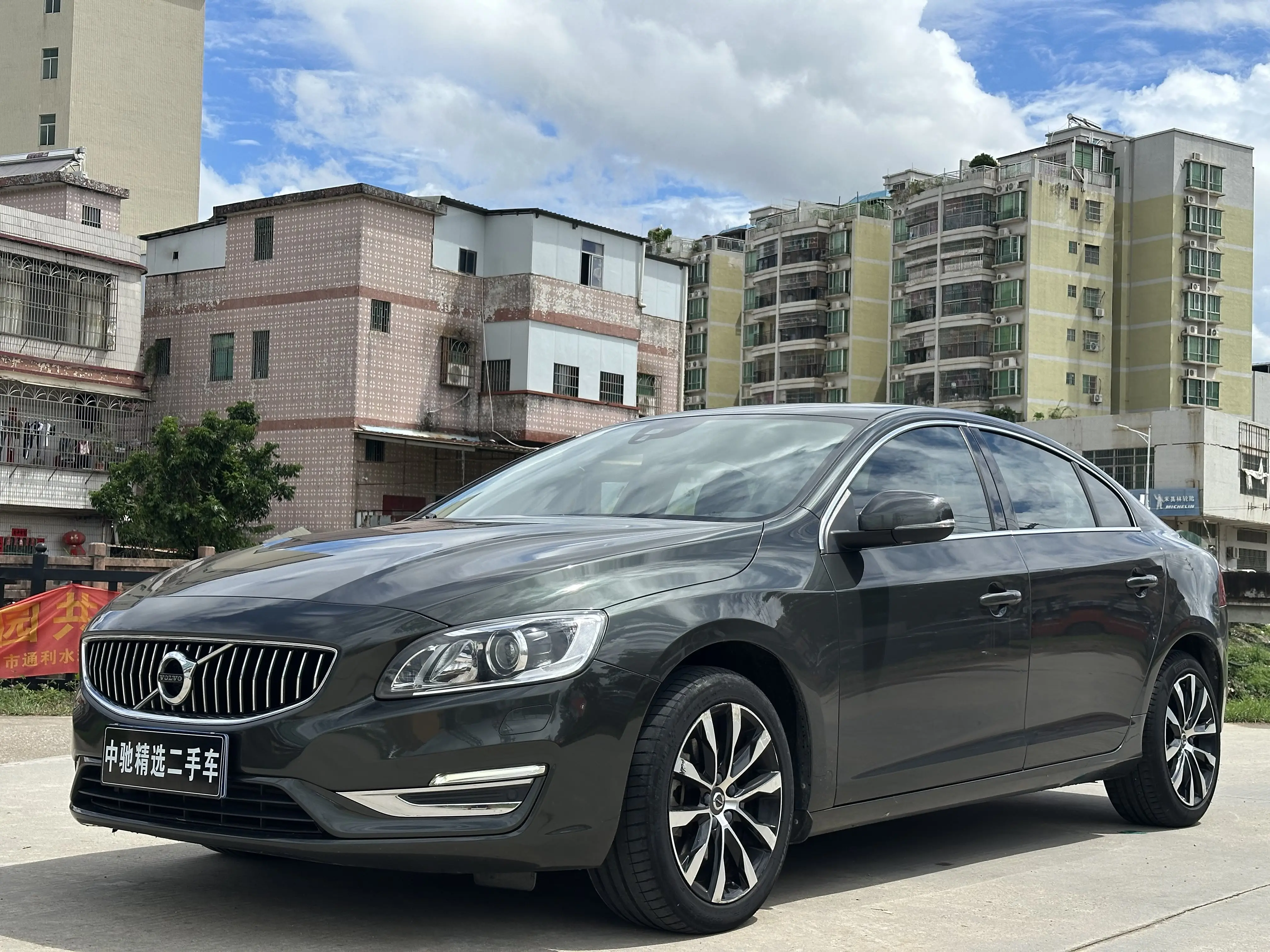 Volvo S60