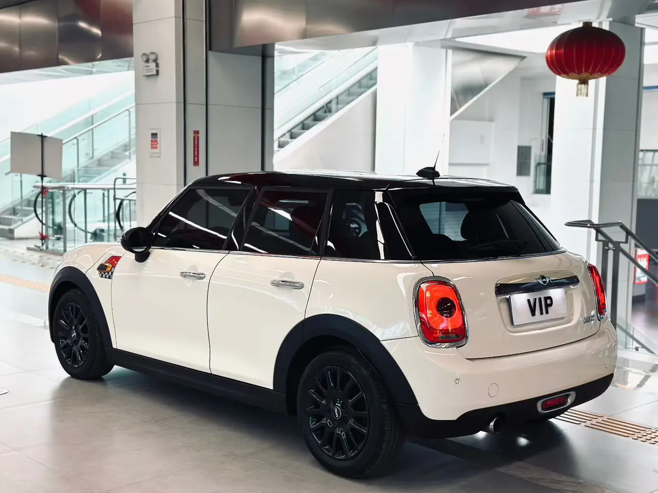MINI MINI